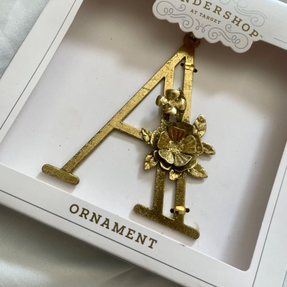 Wondershop Target Gold Initial Letter A Floral Botanical Christmas Ornament New - Picture 3 of 4